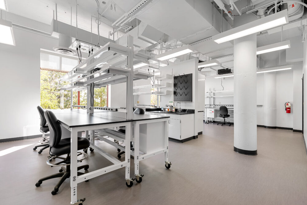 CIC St. Louis renovated lab