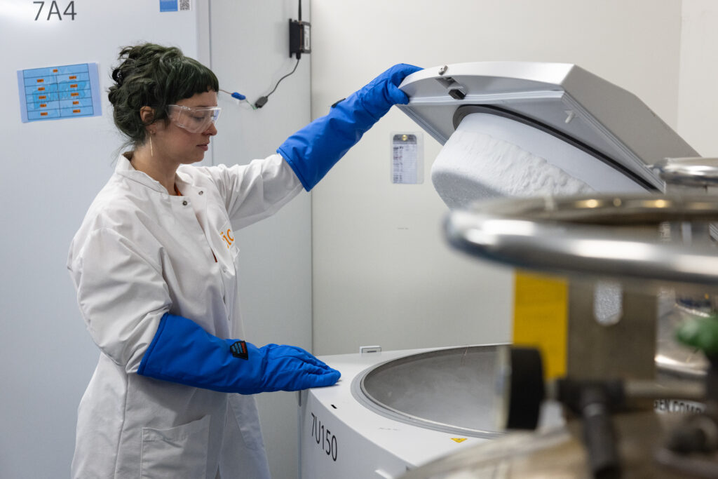 women working at a CIC lab