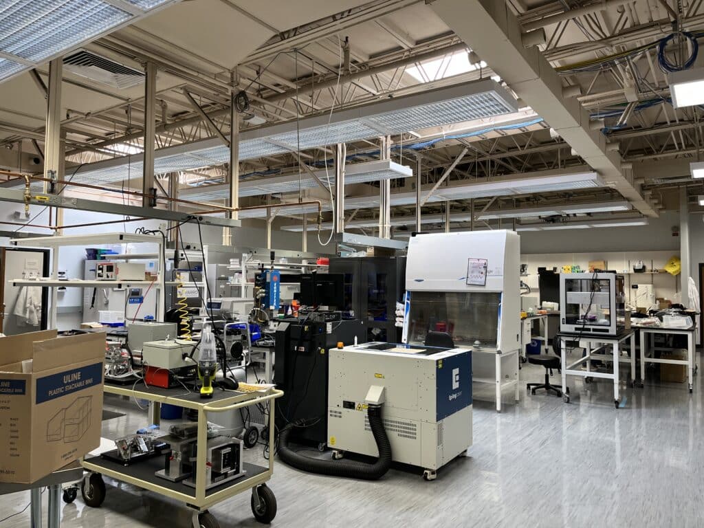 Central Hub of Varro's Custom Lab Space at CIC St. Louis